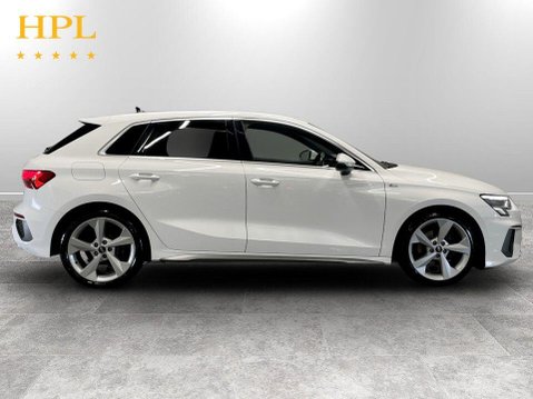 Audi A3 1.5 TFSI 35 S line Sportback 5dr Petrol S Tronic Euro 6 (s/s) (150 ps) 2 Ow 8