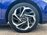 Hyundai i20 T-GDI PREMIUM MHEV 8