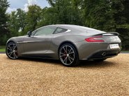 Aston Martin Vanquish V12 7
