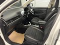 Mitsubishi Outlander 2.0h 12kWh Juro CVT 4WD Euro 6 (s/s) 5dr 17