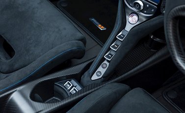 McLaren 765LT Spider 21