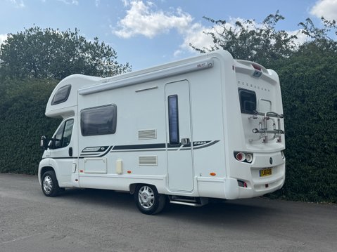 Bessacarr E 5 Berth | 4 Belts | Dinette | Rear Kitchen| Side Bathroom | Vanlux 39