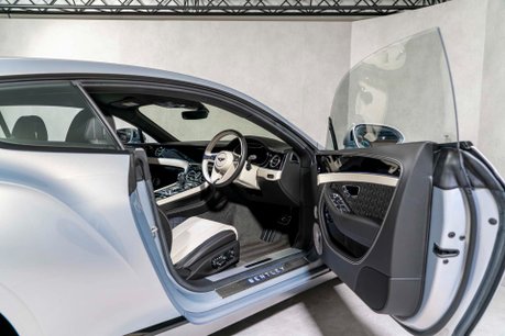 Bentley Continental GT V8. MULLINER SPEC. TOURING SPEC. CENTENARY SPEC. ROTATING DISPLAY. B&O. 12