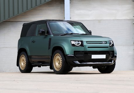 Land Rover Defender 90 Matte Wrap