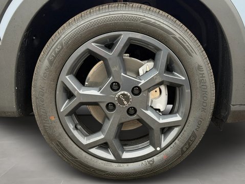 BYD Dolphin Surf 65kW Boost 43kWh 5dr Auto 11