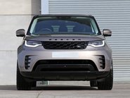 Land Rover Discovery 5