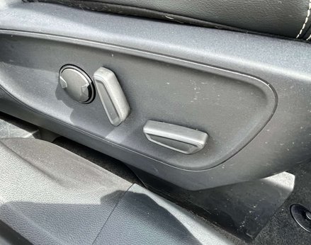 Ford Kuga 2.5 Kuga Vignale PHEV CVT 5dr 81