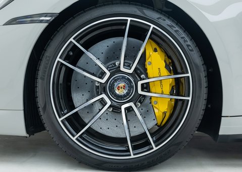 Porsche 911 Turbo S Cabriolet (992)