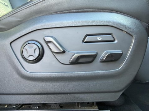 Hyundai SANTA FE 1.6 h T-GDi Calligraphy SUV 5dr Petrol Hybrid Auto Euro 6 (s/s) (7Seat) (21 39
