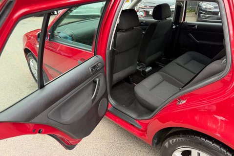 Volkswagen Golf MATCH TDI - ONE OWNER - 18 SERVICE STAMPS!  CAMBELT CHANGED 3 TIMES! 27