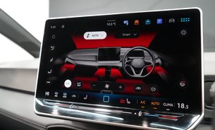 Volkswagen ID.3 PRO S MATCH 77kWh Adaptive Cruise iQ LED lights Heated Steering Wheel 18