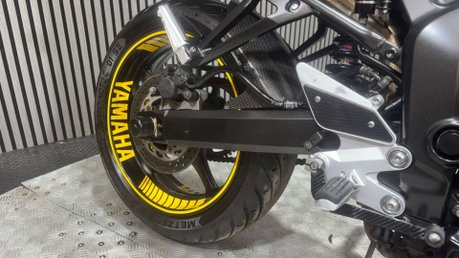Yamaha FZ ONLY 16K CUSTOM 600CC NAKED BIKE NEW MOT WARRANTY 12