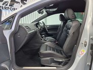 Volkswagen Golf 2.0 TSI BlueMotion Tech R Hatchback 5dr Petrol DSG 4Motion Euro 6 (s/s) (31 35