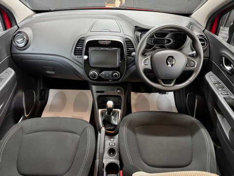 Renault Captur 0.9 Captur Iconic TCe 5dr 32