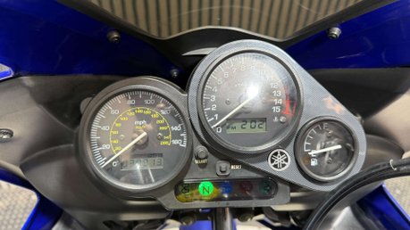 Yamaha FZS 2002 FAZER 38K GREAT RUNNING COMMUTER BIKE 600CC 16