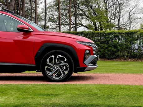 Hyundai TUCSON T-GDI ULTIMATE 26