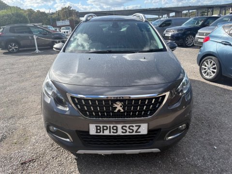 Peugeot 2008 ALLURE PREMIUM 9