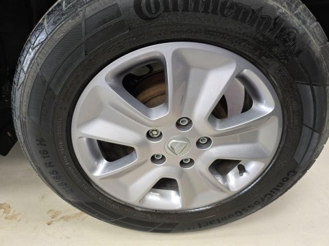 Dacia Duster 1.5 dCi Laureate EDC Euro 6 (s/s) 5dr 39