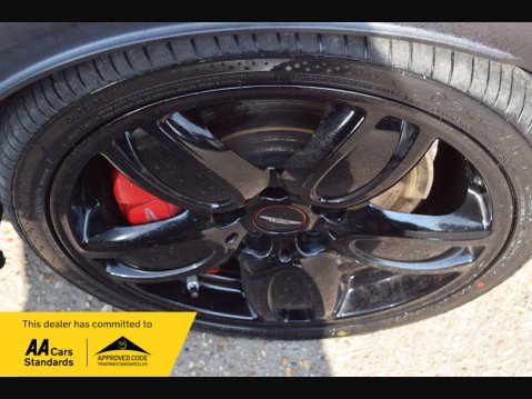 Mini Convertible 2.0 John Cooper Works 2dr 24
