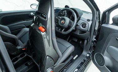 Abarth 695 Competizione 15