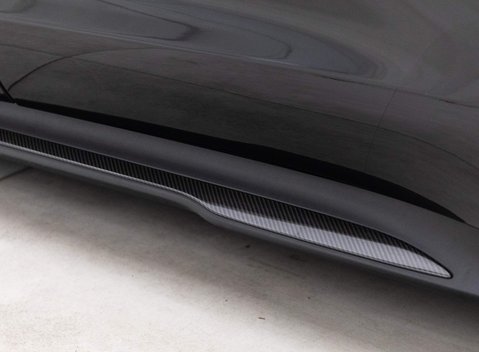 Porsche Taycan TURBO S 93KWH 31