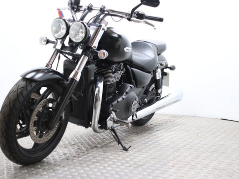 Triumph Thunderbird THUNDERBIRD STORM ABS 3
