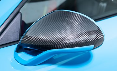 Porsche 911 GT2 RS Weissach (991) 38