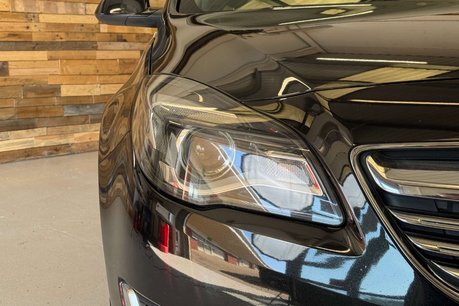 Vauxhall Insignia 2.0 CDTi ecoFLEX Design Hatchback 5dr Diesel Manual Euro 5 (s/s) (140 ps) 18