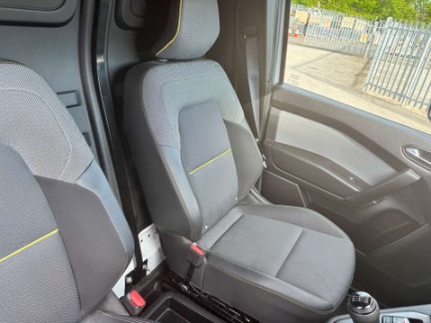 Renault Kangoo 1.5 dCi Blue ENERGY ML19 Advance Panel Van 6dr Diesel Manual MWB Euro 6 (s/ 28