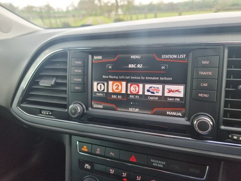 SEAT Leon ECOTSI FR TECHNOLOGY 52