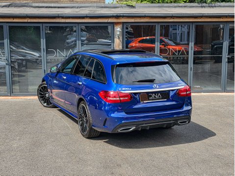 Mercedes-Benz C Class 2.0 C 300 AMG Line Night Edition Premium+ D 4Matic Auto 4WD 5dr 12