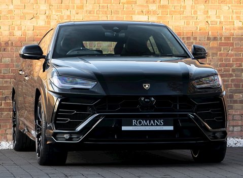 Lamborghini Urus 1