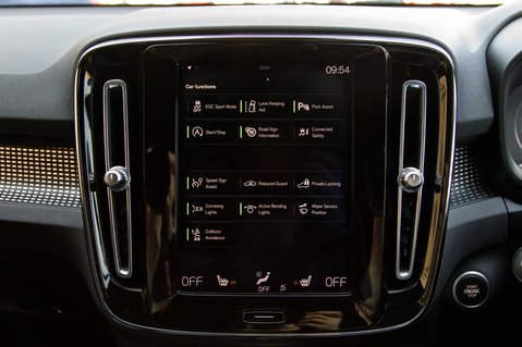 Volvo XC40 T4 R-DESIGN PRO 30