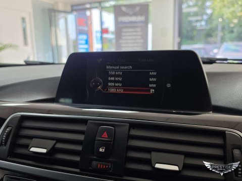 BMW 3 Series 2.0 320i Sport Touring Auto xDrive Euro 6 (s/s) 5dr 71