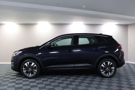 Vauxhall Grandland X SPORT NAV S/S 18