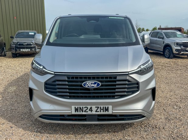 Ford Transit Custom SWB L1H1 Low Roof Limited 300 Air Con Alloys Sensors EURO 6 3