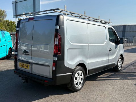 Renault Trafic 2.0 dCi Blue SL28 Business Panel Van 5dr Diesel Manual L1 H1 Euro 6 (s/s) ( 20