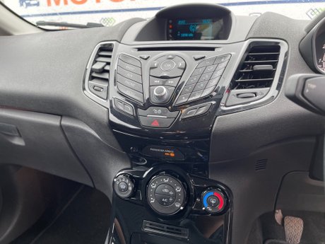 Ford Fiesta 1.25 Zetec Euro 6 3dr 21