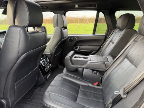 Land Rover Range Rover 4.4 SD V8 Autobiography Auto 4WD Euro 5 5dr 52