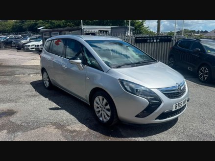 Vauxhall Zafira SE