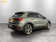 Audi Q3 1.5 TFSI CoD 35 Black Edition SUV 5dr Petrol S Tronic Euro 6 (s/s) (150 ps) 7