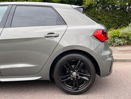 Audi A1 1.0 TFSI 30 S line Sportback S Tronic Euro 6 (s/s) 5dr 61