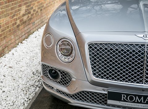 Bentley Bentayga W12 First Edition 28