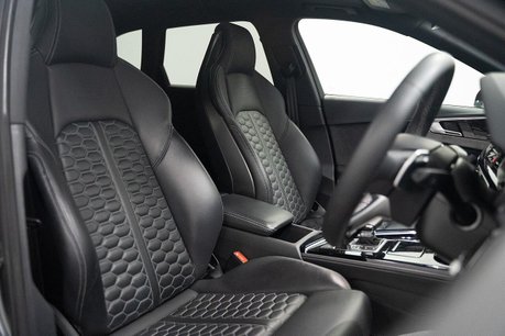 Audi RS4 2.9 TFSI V6 Vorsprung Estate 5dr Petrol Tiptronic quattro Euro 6 (s/s) (450 3