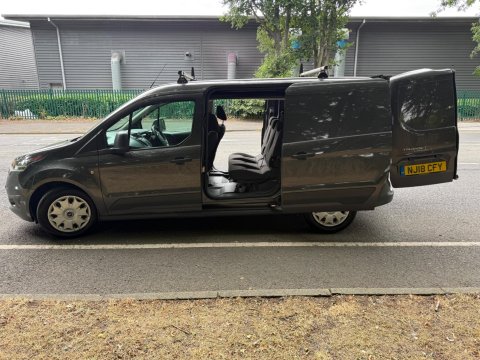 Ford Transit Connect 1.5 TDCi 230 L2 H1 6dr 3