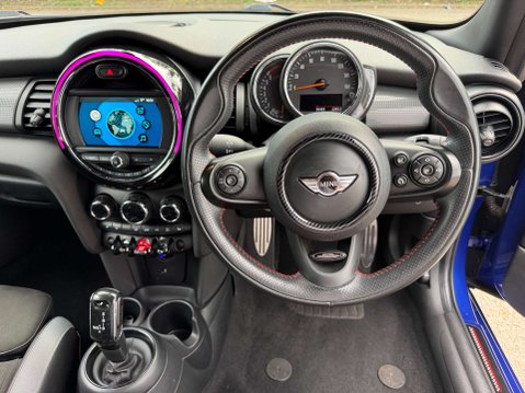 Mini Hatch 1.5 Cooper Sport Auto 5dr 28