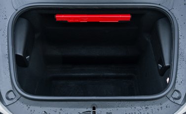 Porsche Cayman GT4 718 27