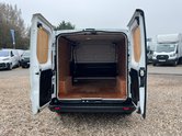 Renault Trafic LWB L2H1 Low Roof Advance L130 Air Con Sensors EURO 6 8
