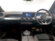 Mercedes-Benz GLB 1.3 GLB200 AMG Line SUV 5dr Petrol 7G-DCT Euro 6 (s/s) (163 ps) Alloys - Re 19