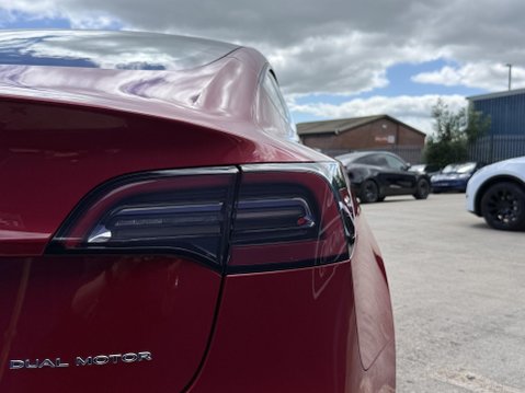 Tesla Model 3 (Dual Motor) Long Range Saloon 4dr Electric Auto 4WDE (346 ps) 19